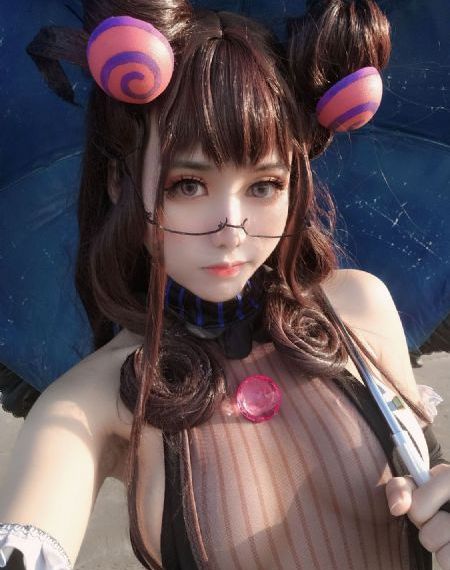 厨房扶着岳翘臀挺进电影_剧情片手机在线观看