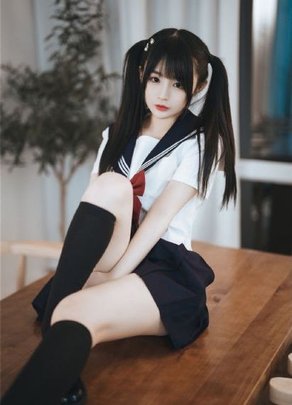欧美在线成人专区_720高清视频播放