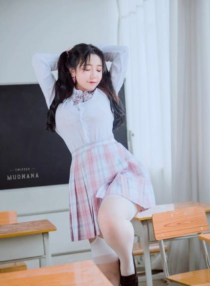 国产代替midjourney软件_HD完整在线观看