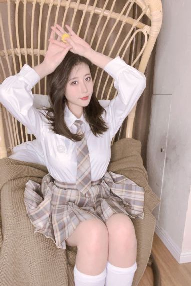 国产午夜白丝电影_高清在线播放观看