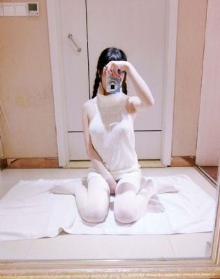 国产精品美乳在线_迅雷极速版下载