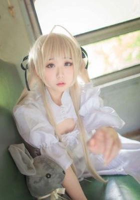 欧美宫廷服饰_超清在线观看完整版