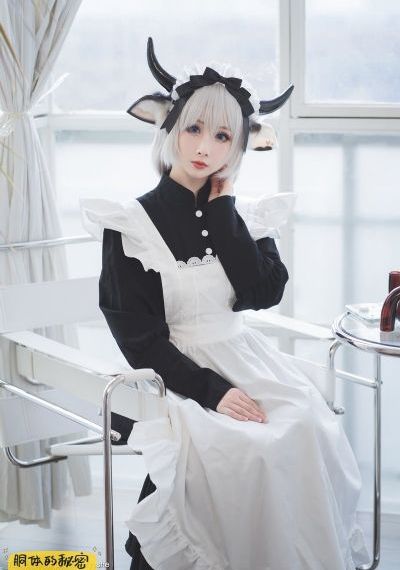 欧美文胸黑色_DVD手机免费观看完整