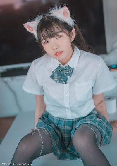欧美政治正确_BD英语在线手机播放